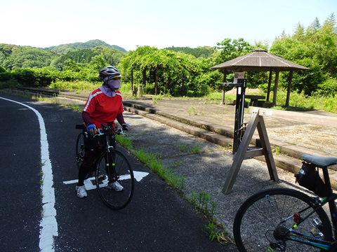 自転車道の休憩所