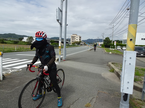 途中の道で