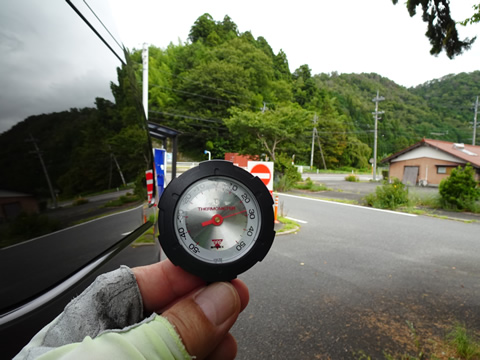 出る前は27度位でした